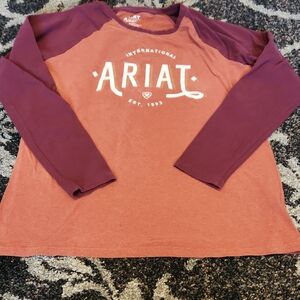 Ariat Two-Tone Raglan Tee - Rust Body with Burgundy Sleeves
